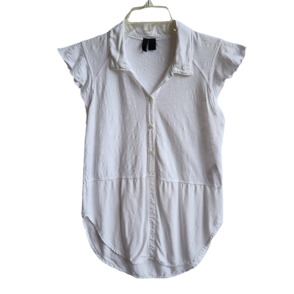 Anthropologie Left of Center Short Sleeve Button-Up Shirt | White Size S L381999
